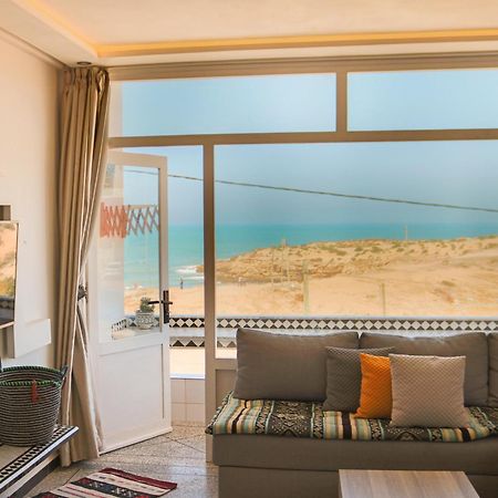 Big Blue Guest House Эмуан Экстерьер фото