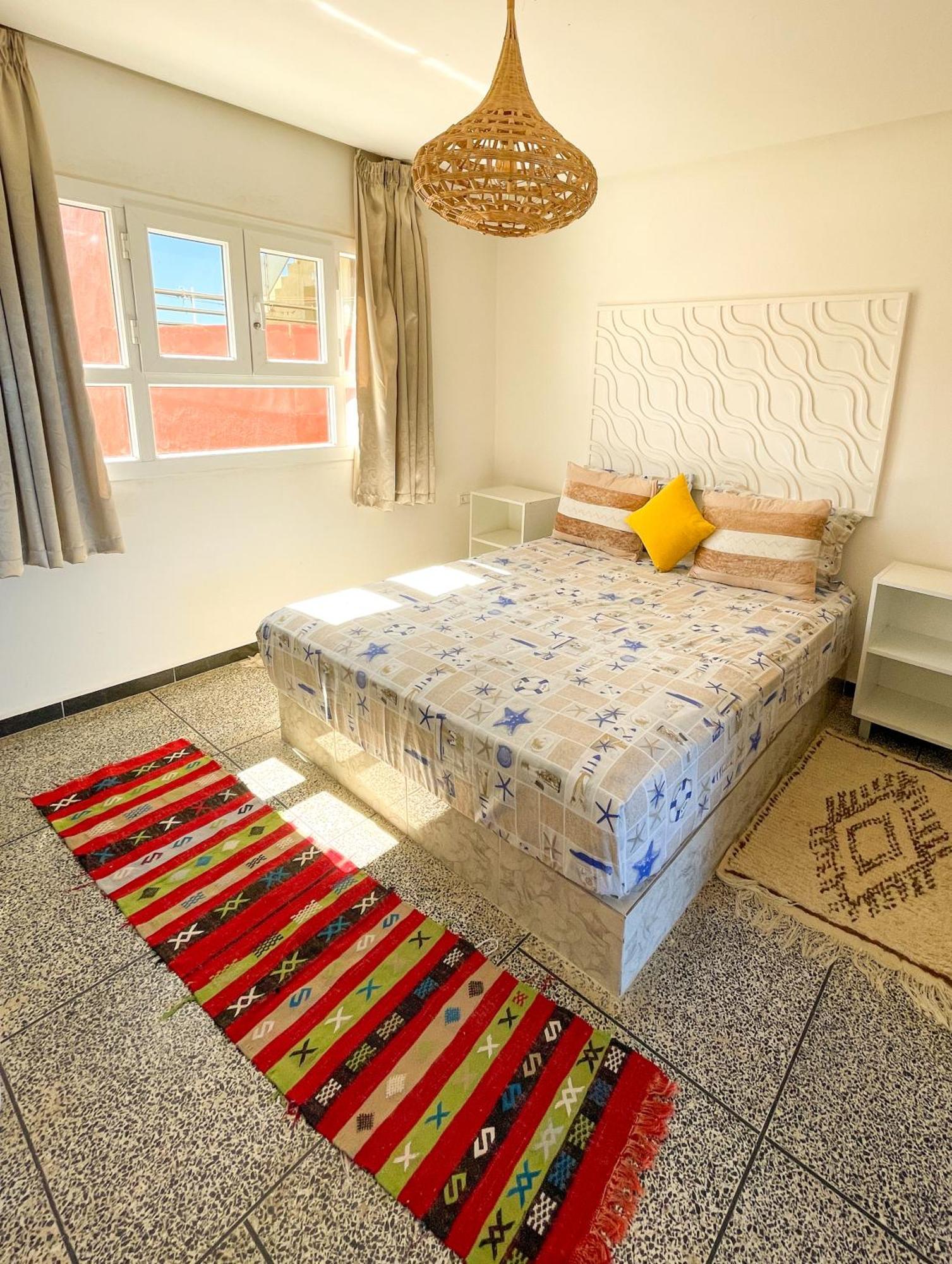 Big Blue Guest House Эмуан Экстерьер фото