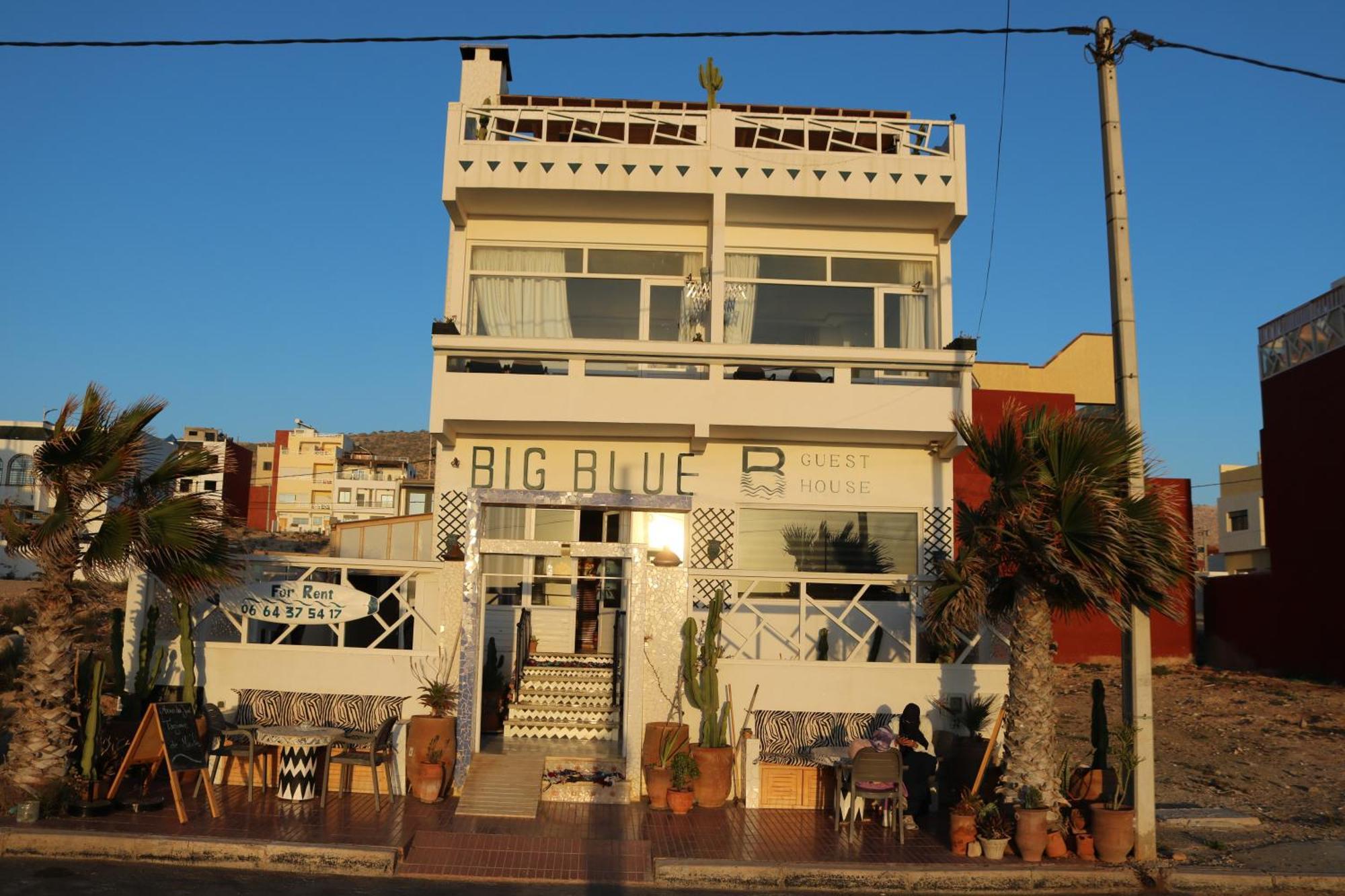 Big Blue Guest House Эмуан Экстерьер фото