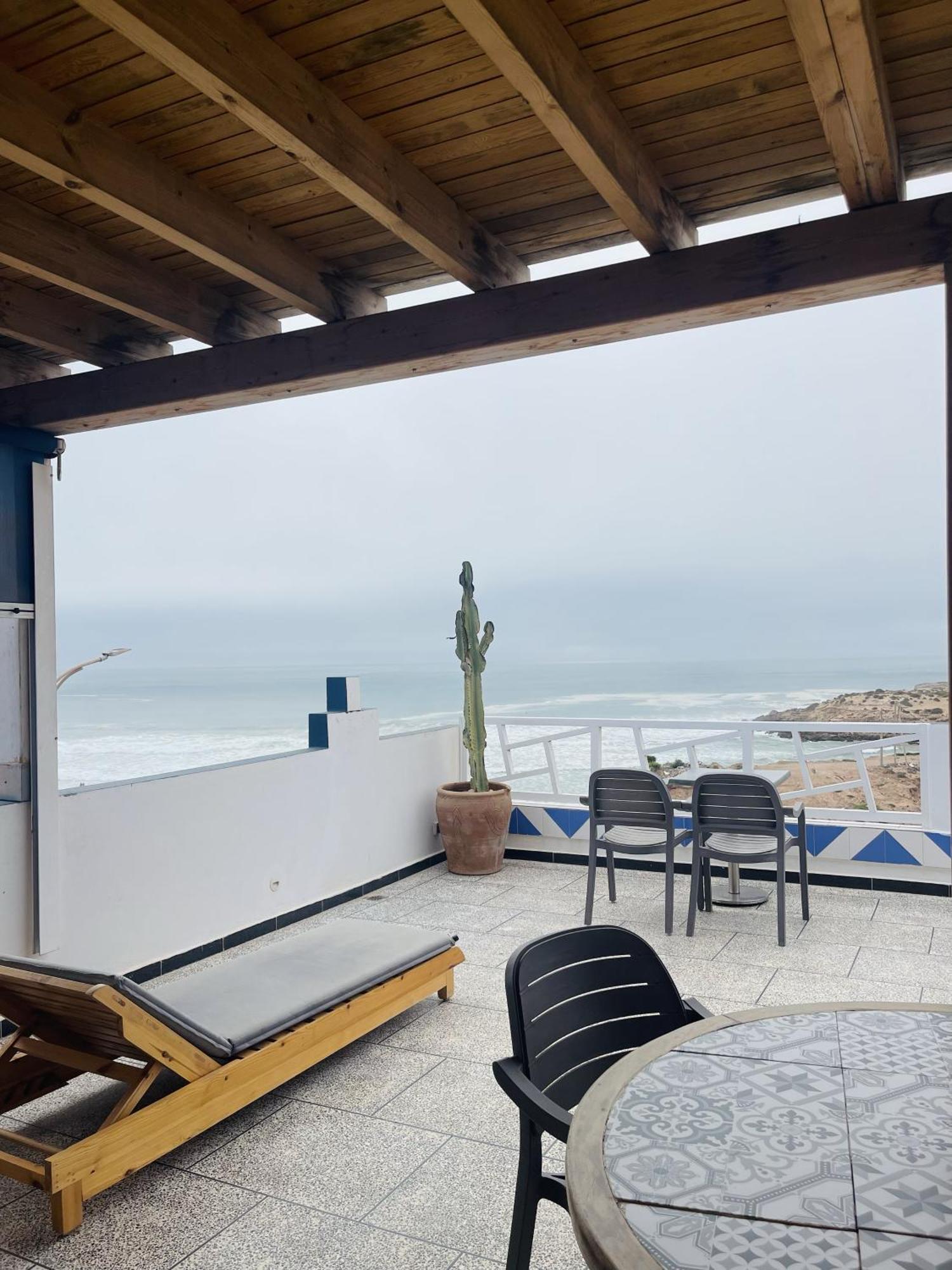 Big Blue Guest House Эмуан Экстерьер фото